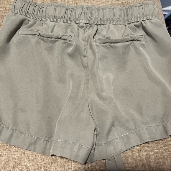 Women’s shorts - Picture 5 of 5
